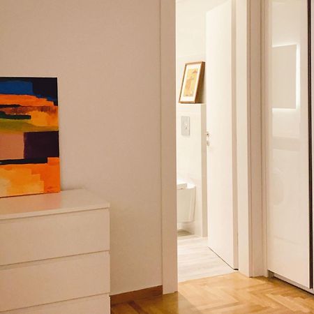 Cozy Newly Renovated 1 Bedroom Apartment In The Heart Of Αθήνα Εξωτερικό φωτογραφία